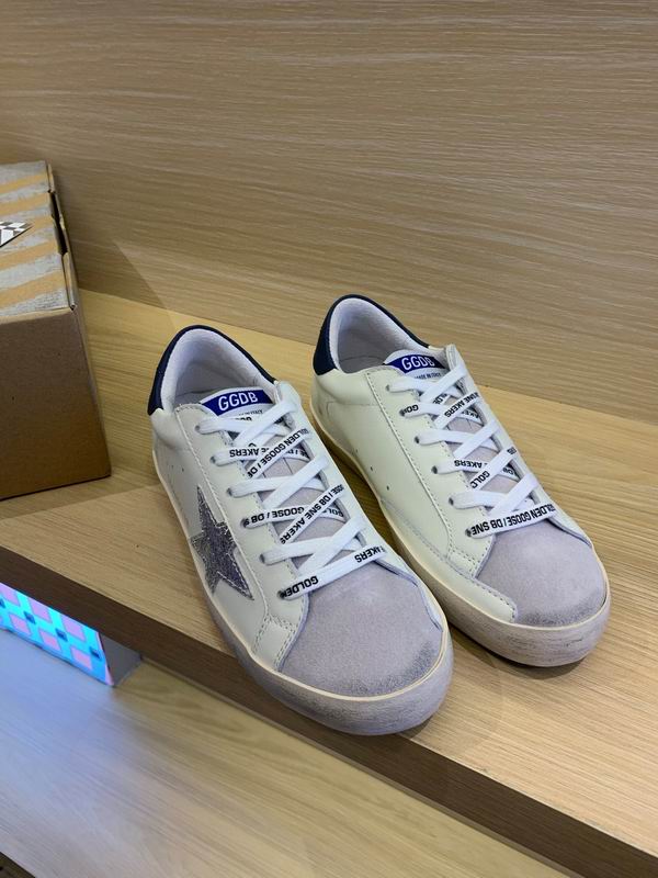 Golden Goose Shoes Unisex ID:20240822-50